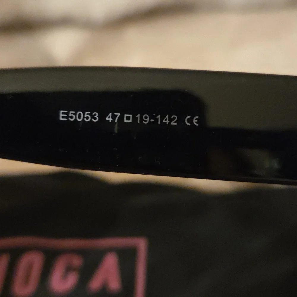 NOCA Black Sunglasses With Soft Bag